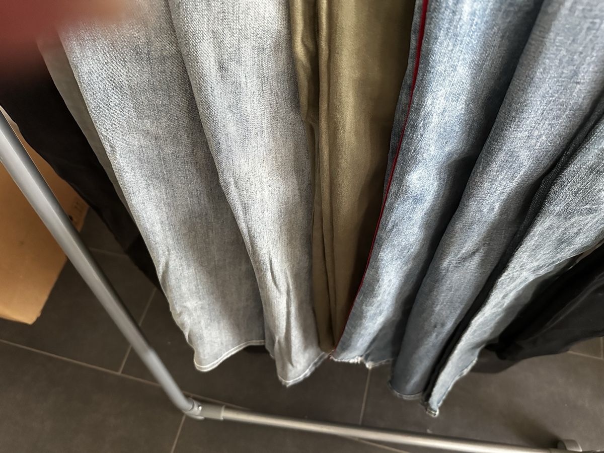 Jeans: Jeans Hosen  – D'occasion à Winterthur par Frangello 5
