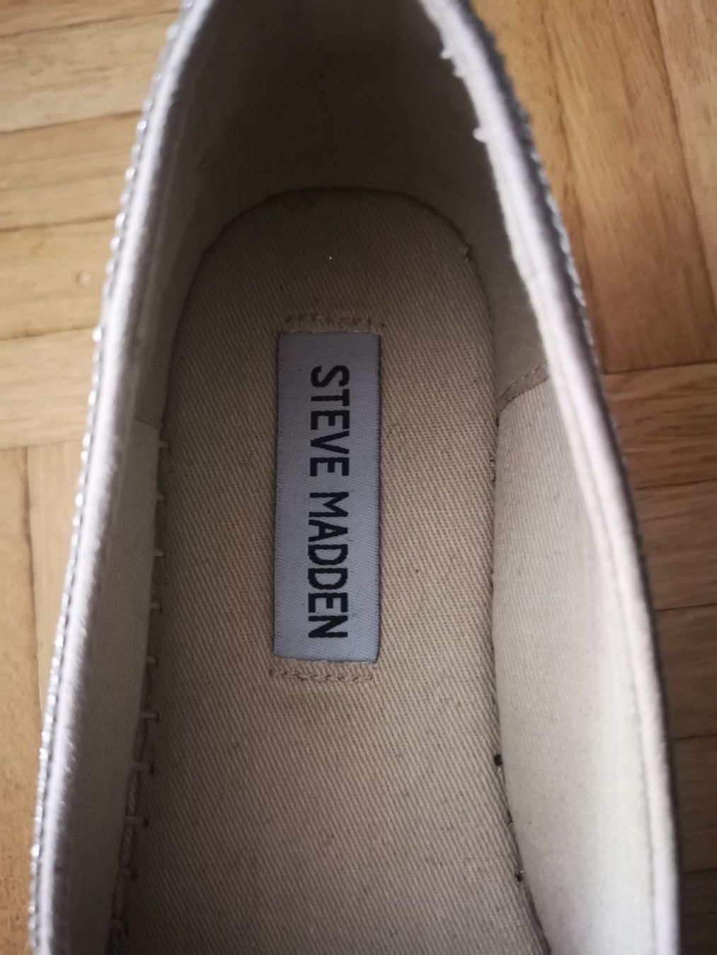 Steve Madden Chaussures femmes: Funkelnde Schuhe Steven Madden – Défectueux à Zürich par Italy2001 2