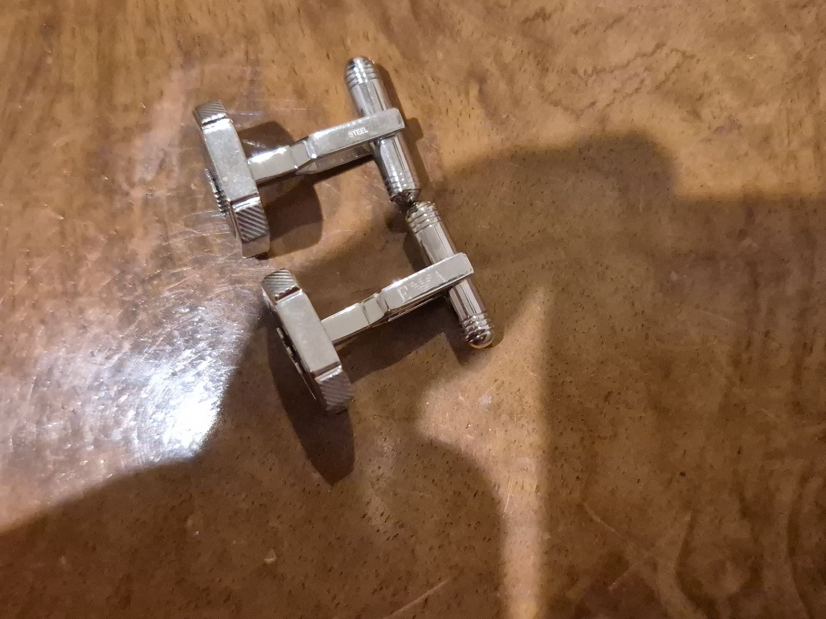 Armani Gemelli: Emporio Armani Cufflinks - Stylish – Nuovo (secondo la descrizione) da Basel venduto da and_zvv7 1
