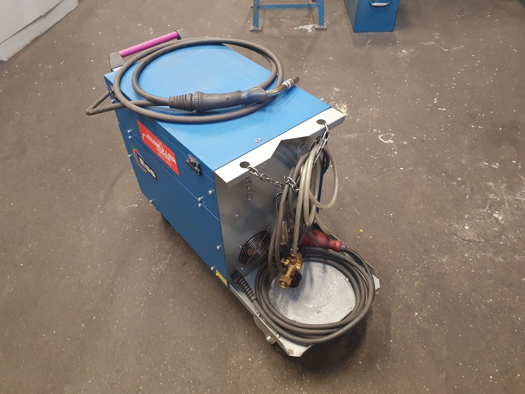 Oerlikon Saldatori: Schweissanlage ESS SynMag 3000 – Usato da Emmenbrücke venduto da inf_l8yf 3
