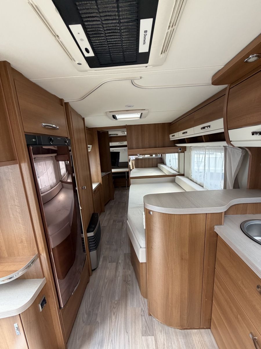 Tabbert Véhicules de camping: Tabbert Da Vinci 700 KD Wohnwagen – D'occasion à Ried-Brig par inf_k7jw 3