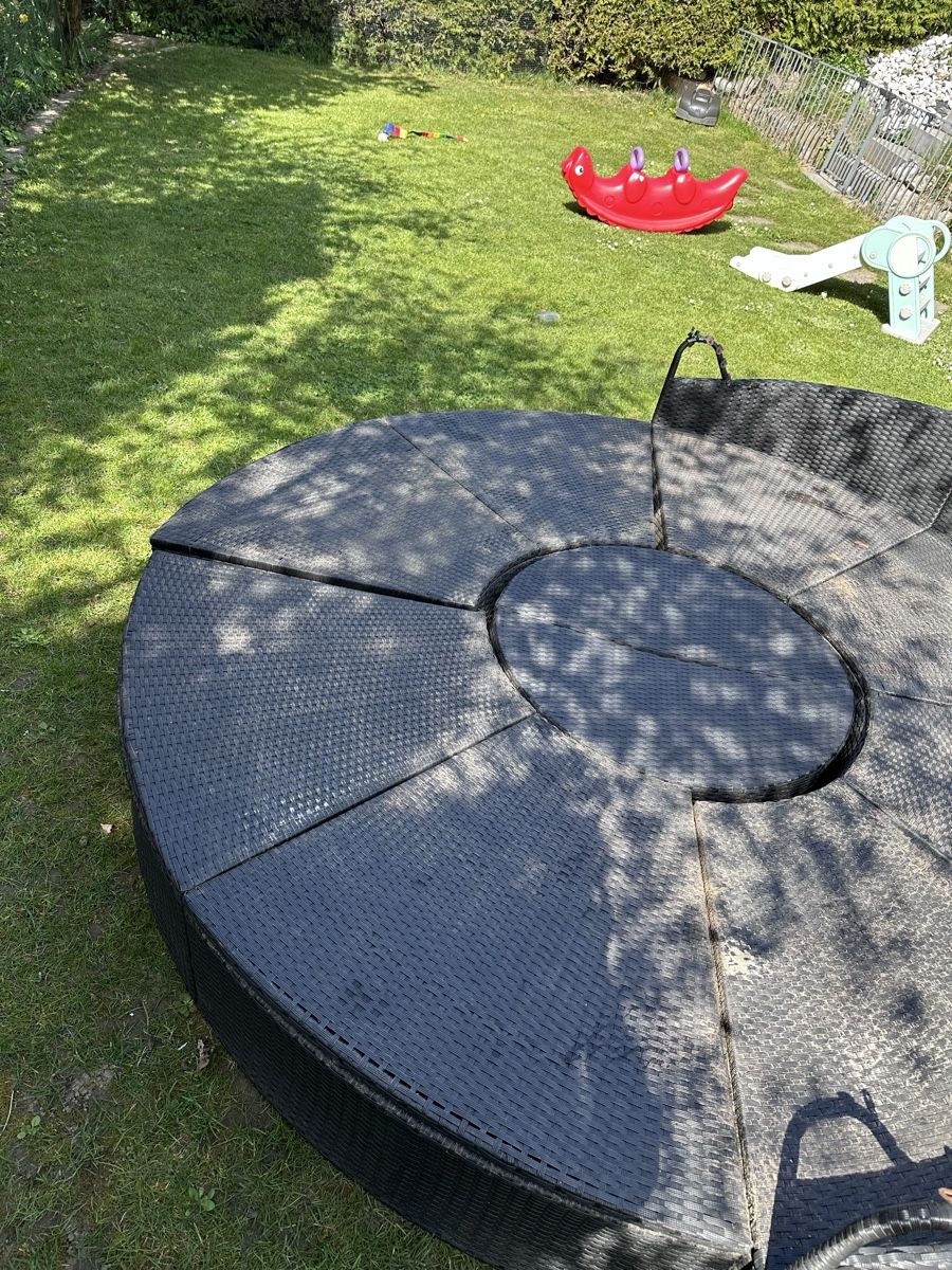 Sedie a sdraio: Schwarze Rattan Gartenliege – Usato da Wettswil venduto da TopImPreis 1