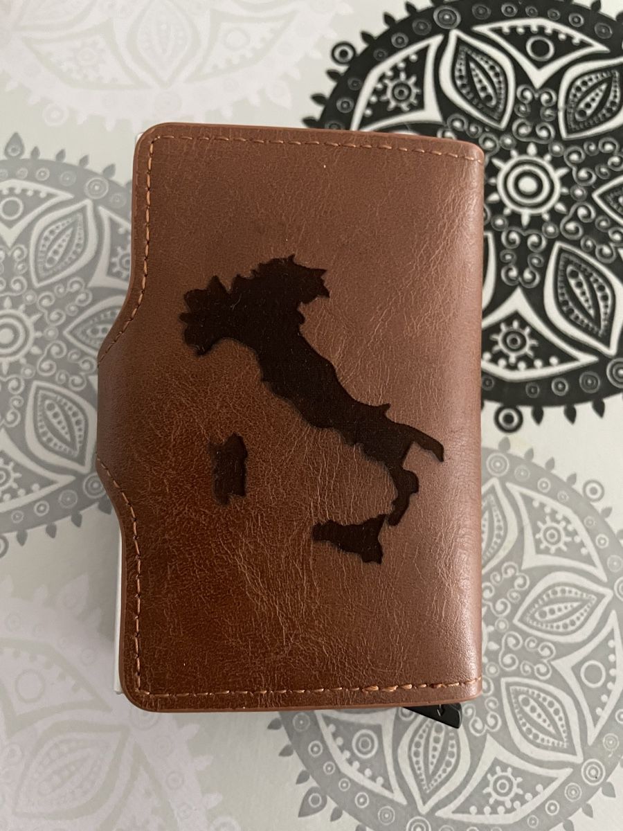 Sonstige Kleidung & Accessoires: Cardholder Italien – Neu und originalverpackt aus thun von CrackNorris 1