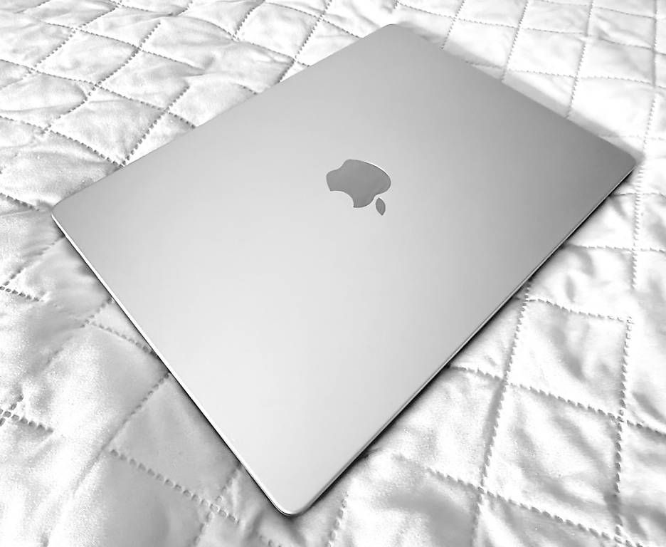 Notebook: MacBook Pro 13" M1 - 16 Go RAM - SSD 512 Go – Usato da Lausanne venduto da Ricaphidu007 1