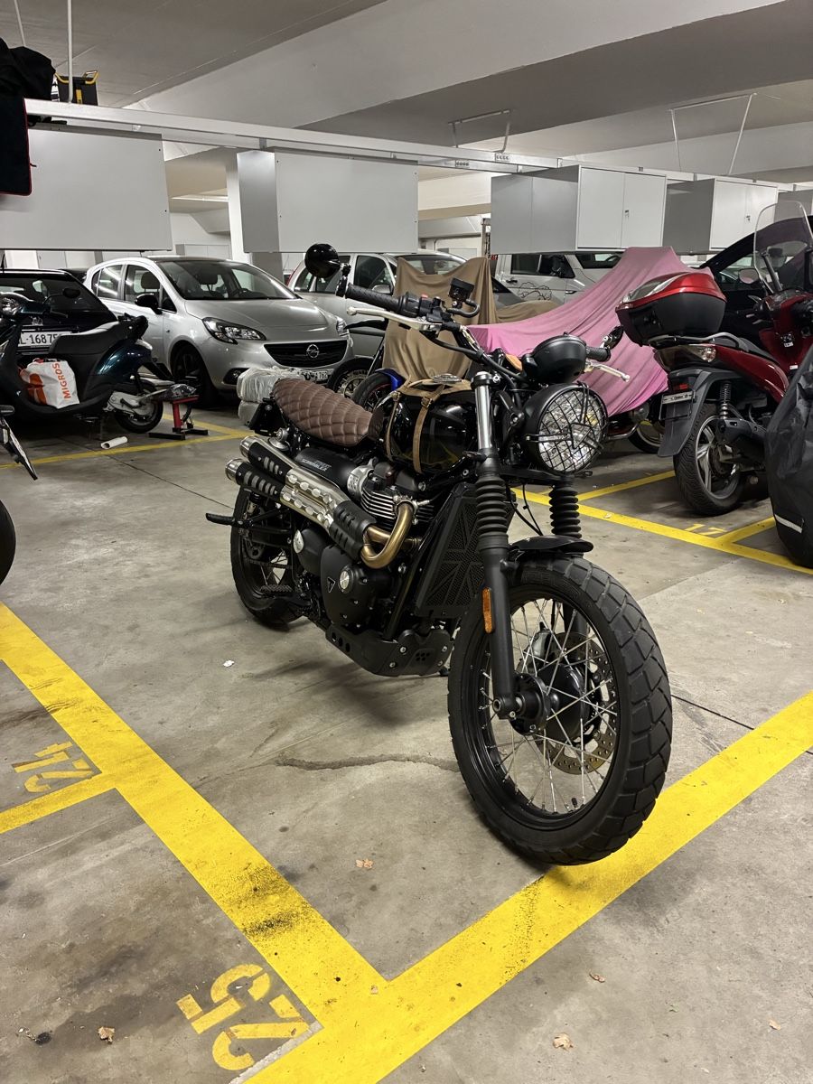 Triumph Strasse: Triumph Street Scrambler 900 Motorrad  – Neu (gemäss Beschreibung) aus MUTTENZ von gfe_bdd9