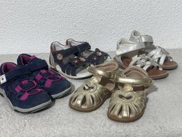 4 Paar Mädchen Sandalen verschiedene Modelle gebraucht
