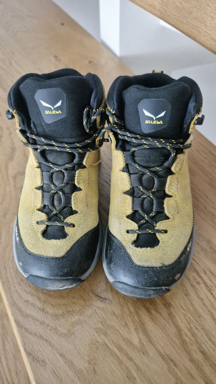 Salewa Scarpe per ragazzi: Salewa Wanderschuhe Gr.28 – Usato da Schwellbrunn venduto da PalimPalim03