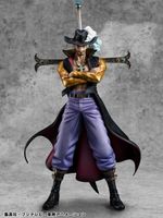 One Piece P.O.P. SA-MAXIMUM Hawk Eye Dracule Mihawk Ver. R