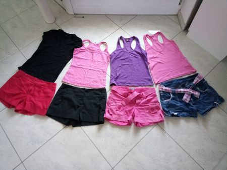 Mädchen Kleider Set T-Shirt Tops Shorts Hosen. Grösse XS/S