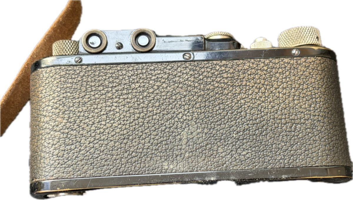 Leica Kamera: Leica 1 - 1930 - no 25425 – Gebraucht aus Cheyres von Gr33 3