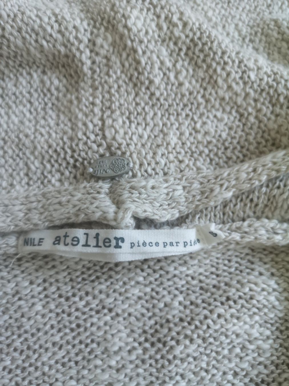 Nile Pullover & Sweatshirts: Nile Atelier Kapuzenpullover Gr.S – Gebraucht aus Suberg von Dinorez 1