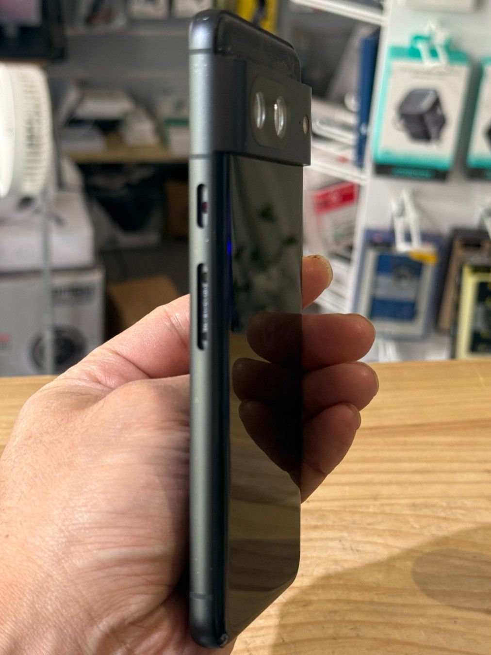 Google Portables: Chassis d’origine de Google Pixel 8 – D'occasion à Morges par DA-repa 6