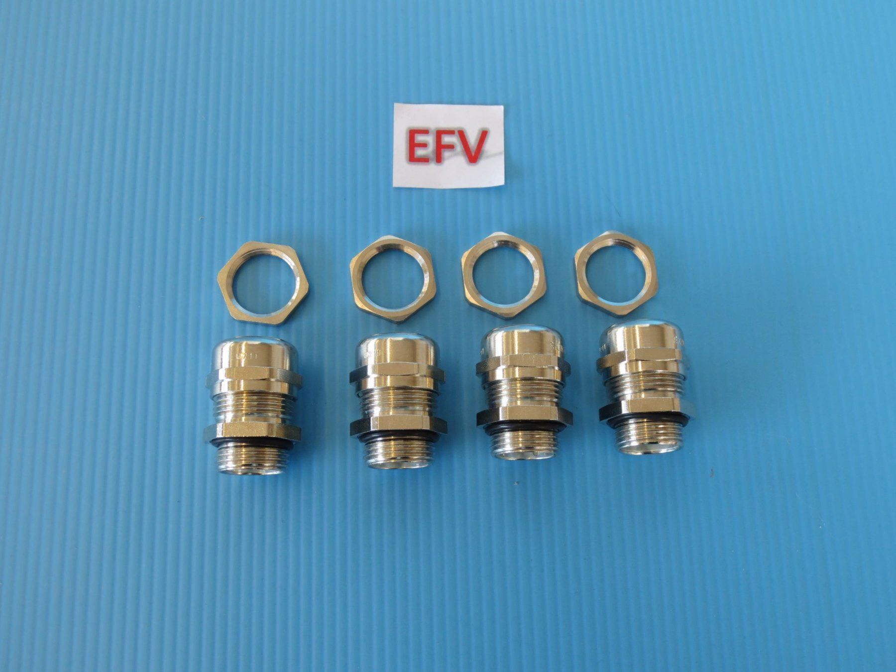 Cavi: 4Stk. M20 Messing EMV Kabelverschraubung – Nuovo e nell'imballaggio originale da Sulz LU venduto da Elektrofachverkauf 1