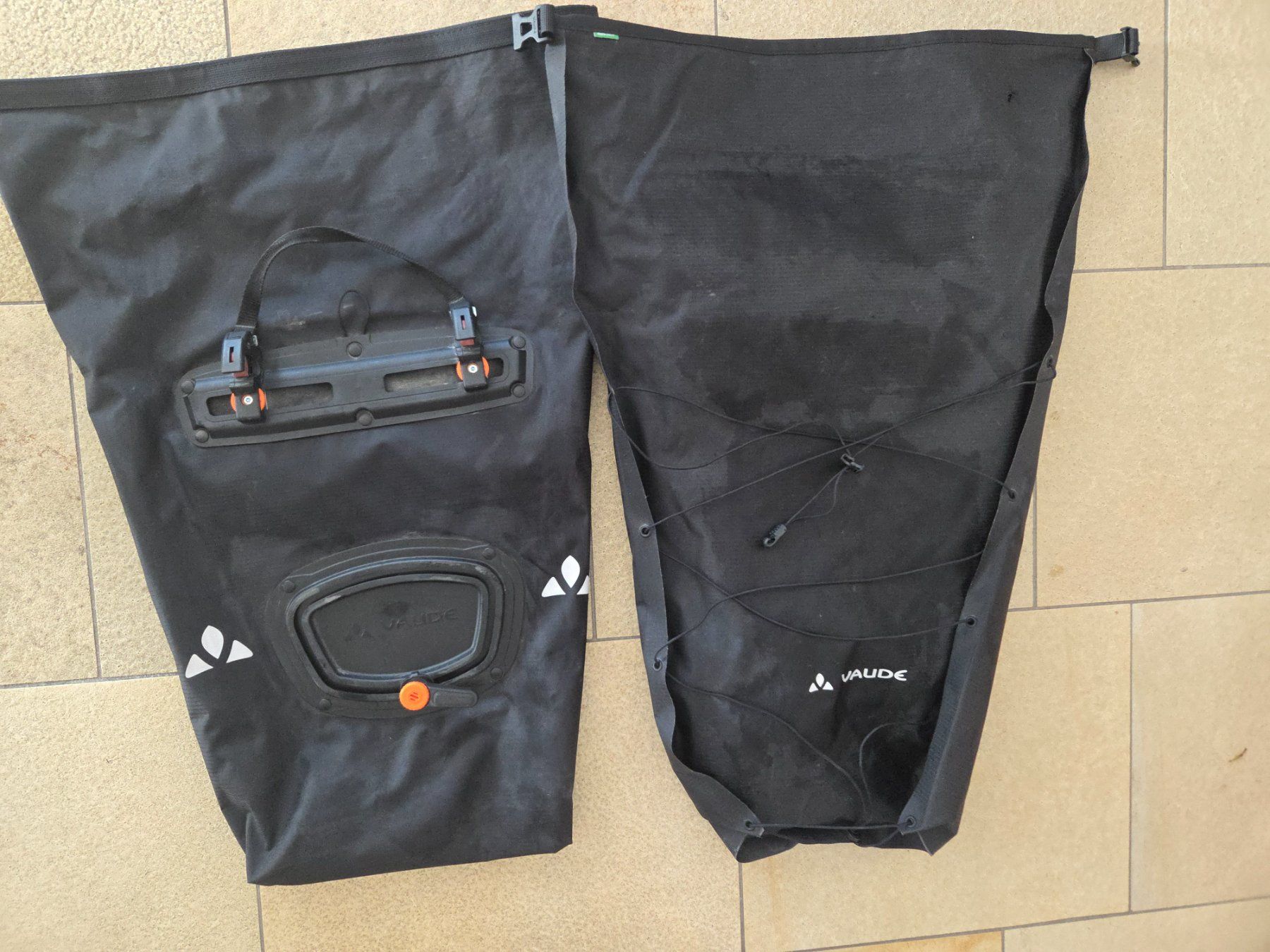 Vaude Borse: VAUDE Velotaschen – Usato da Zürich venduto da AZ2323