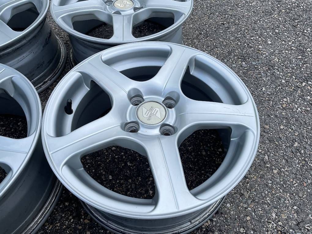 Cerchioni: Jantes alu 15" ETA BETA, multimarques 4x100 – Usato da Pailly venduto da 911rb 1