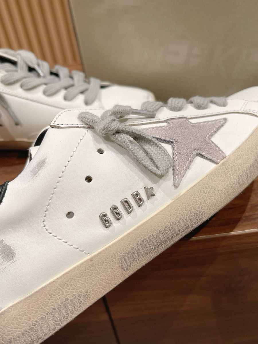 Golden Goose Scarpe da uomo: Golden Goose Superstar Gr. 44 – Nuovo e nell'imballaggio originale da Oberwil BL venduto da nat_m9vn 4