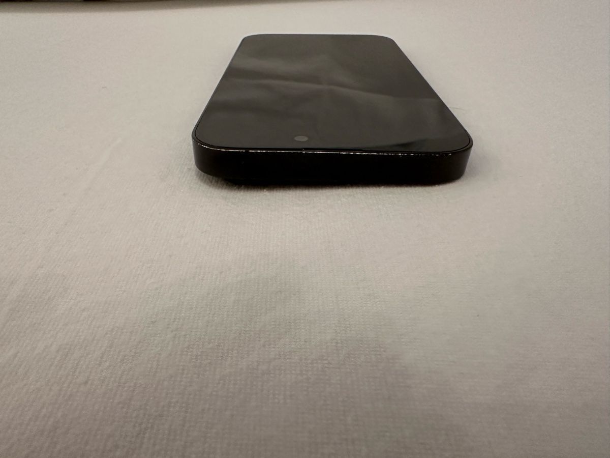 Apple Telefoni cellulari / Smartphones: Apple iPhone 14 Pro 128 GB Space Black / Full Set – Usato da Pfäffikon SZ venduto da kev_c9q6 5