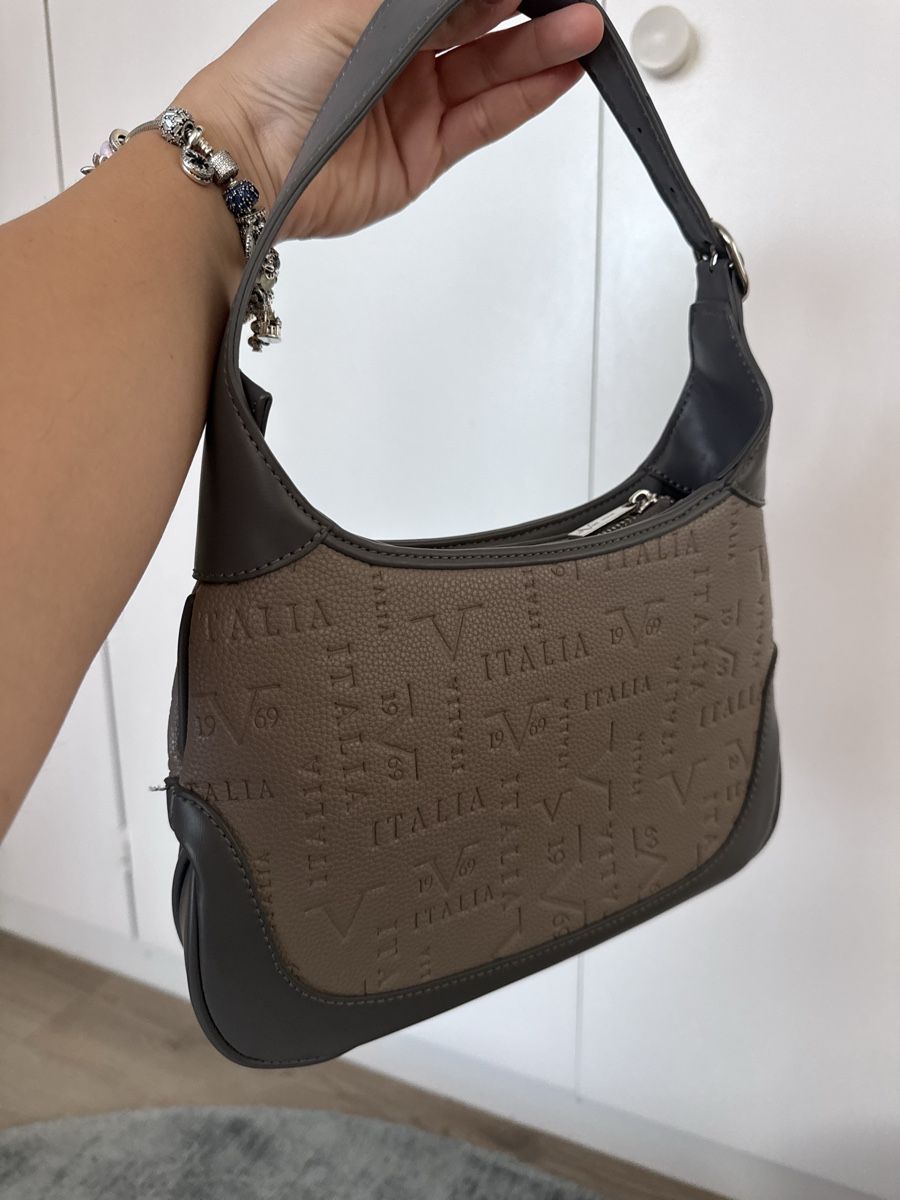 Versace Sacs femmes: Versace Tasche  – D'occasion à Gossau SG par EMK230815 2