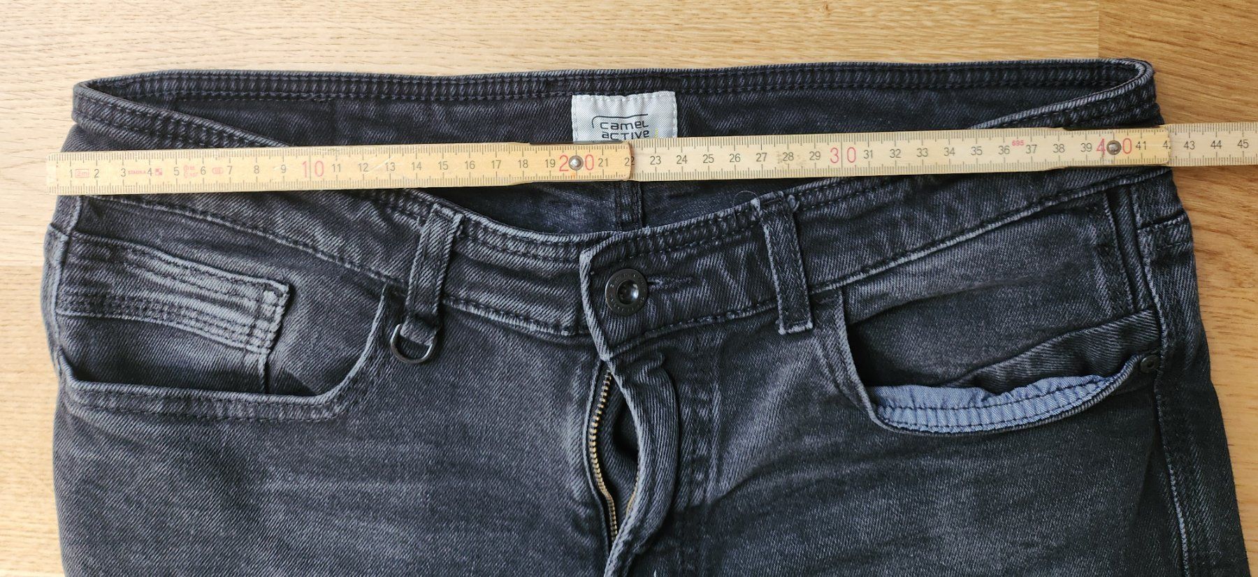 Jeans: Camel Active Jeans schwarz (Grösse M) – Usato da St. Gallen venduto da dovercametome 2