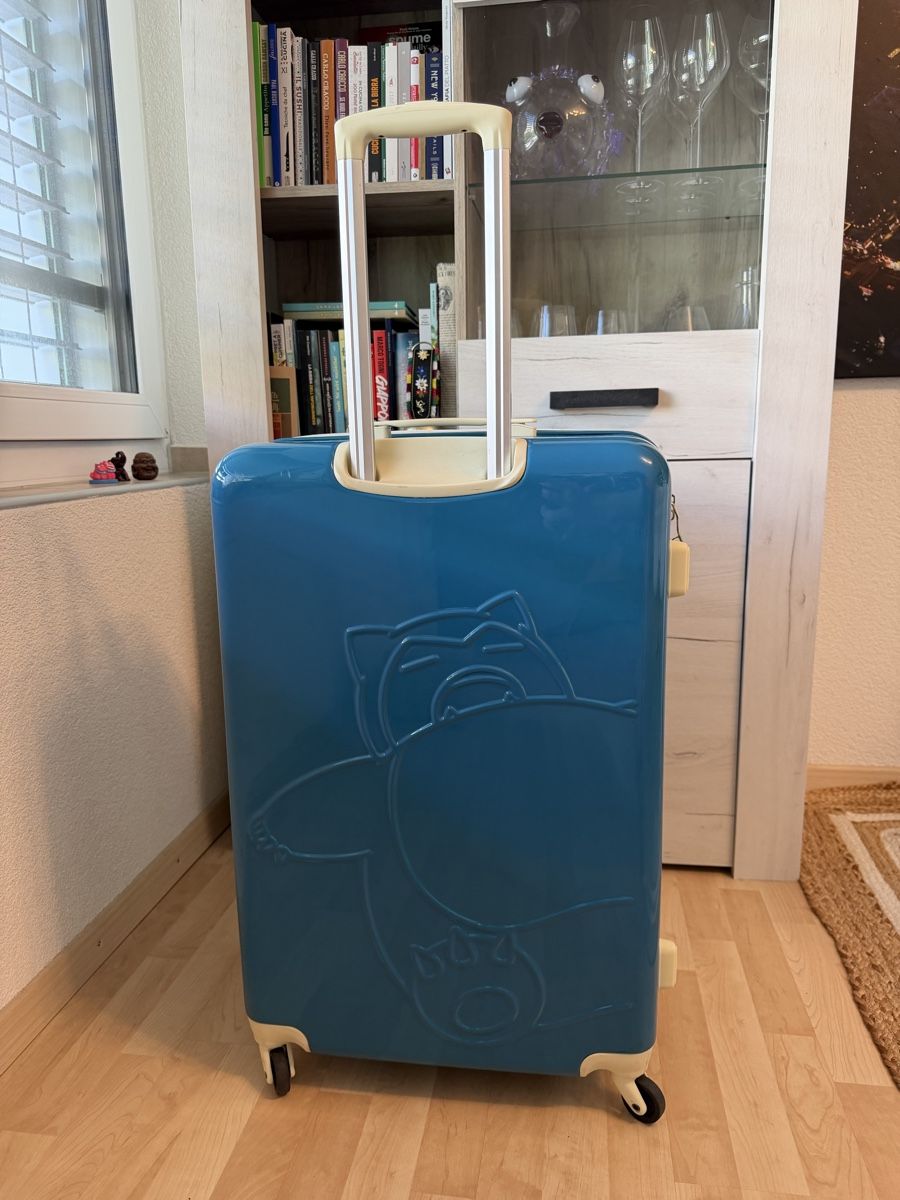 Valigie: Official Pokémon Snorlax Large Suitcase – Usato da Zürich venduto da max_gzv9 2