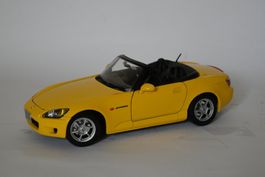 Honda S2000 1/18 Maisto Modellauto