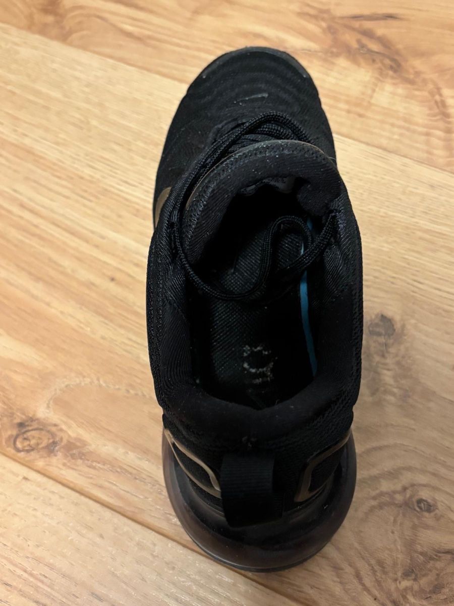 Scarpe da donna: Nike Air Max 720 – Usato da Eschenbach SG venduto da Nairolf1 6
