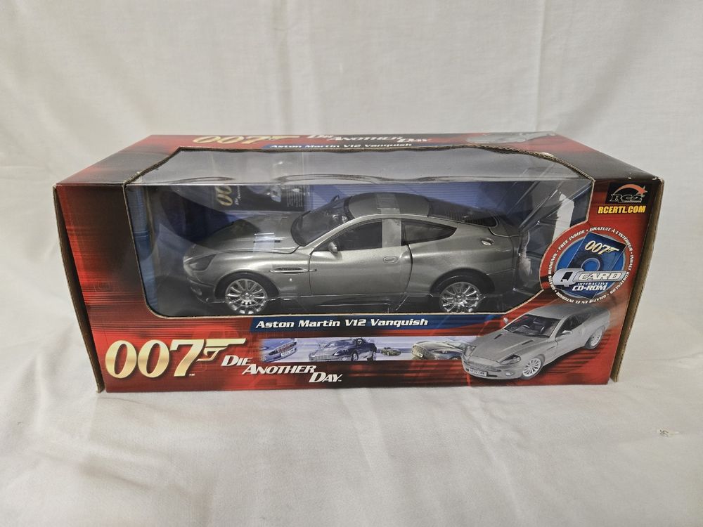 Aston Martin V12 Vanquish 1/43 die another day 007 Bond (Neu (gemäss
