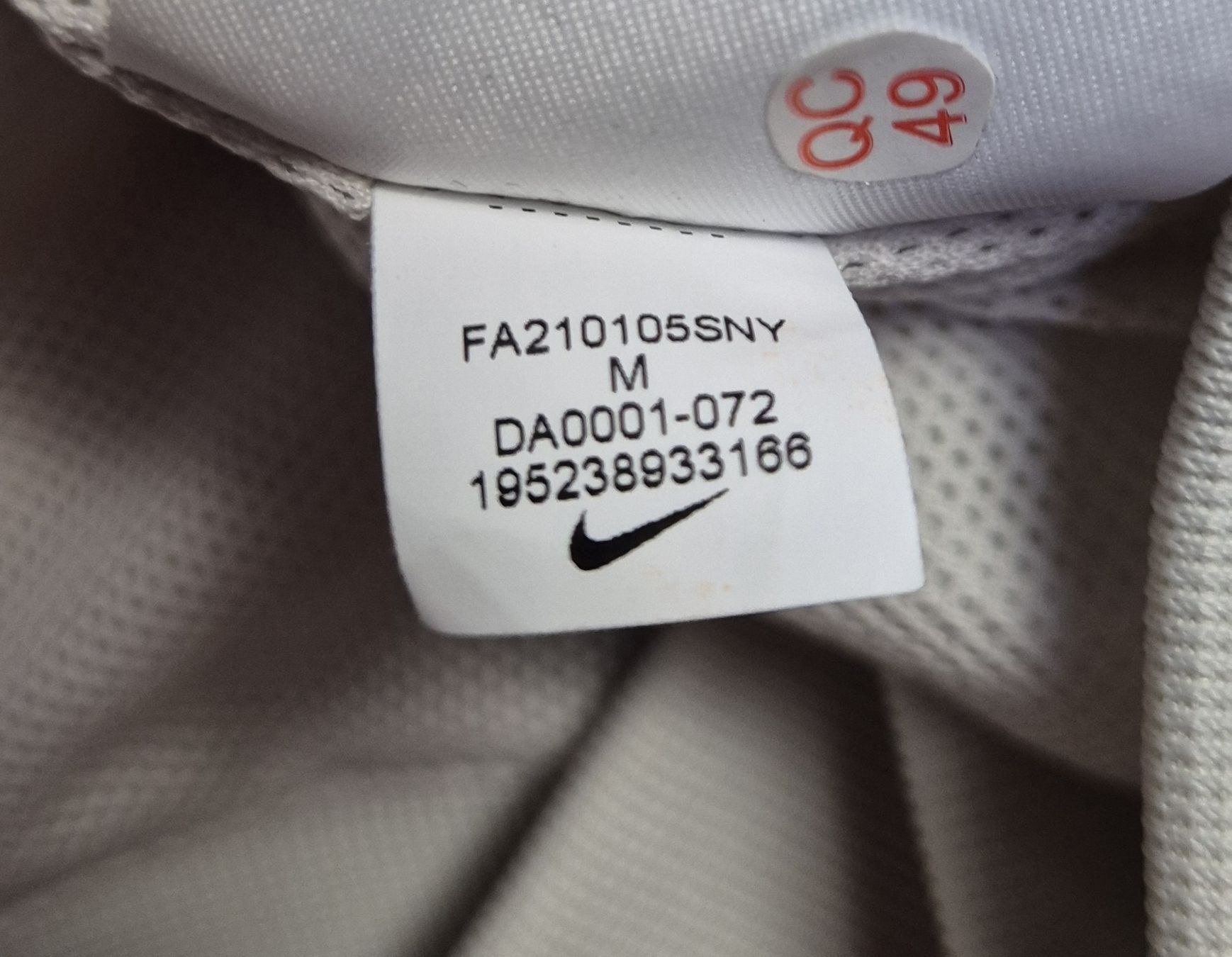 Nike Giacche: Rare Nike Windrunner Jacke Grösse M – Nuovo (secondo la descrizione) da St. Gallen venduto da CaliSunshine 4
