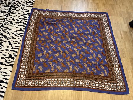 Foulard en soie Bally