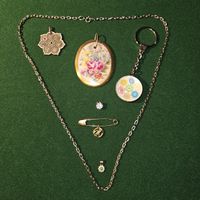 Schmuck-Konvolut: Vintage Anhänger, Brosche, Kette & mehr!💎