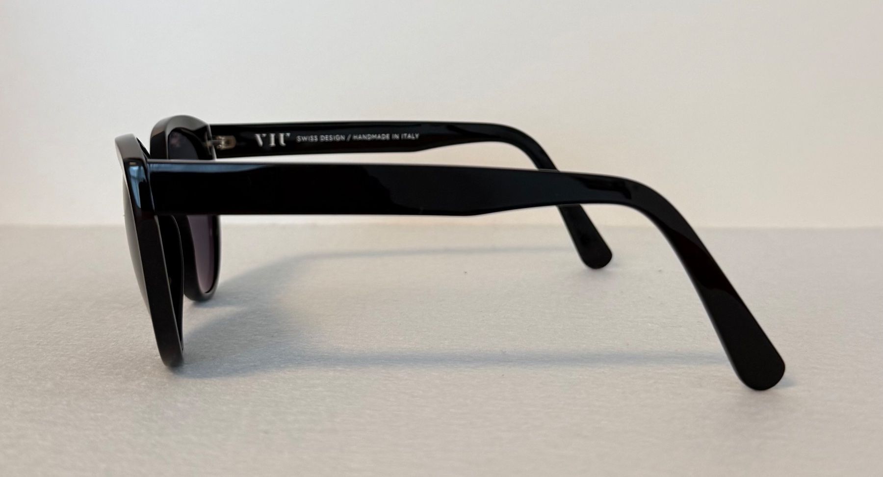 Ray-Ban Brillen & Gläser: Sonnenbrille VIU The Maiden – Gebraucht aus Rapperswil SG von Neseni 4