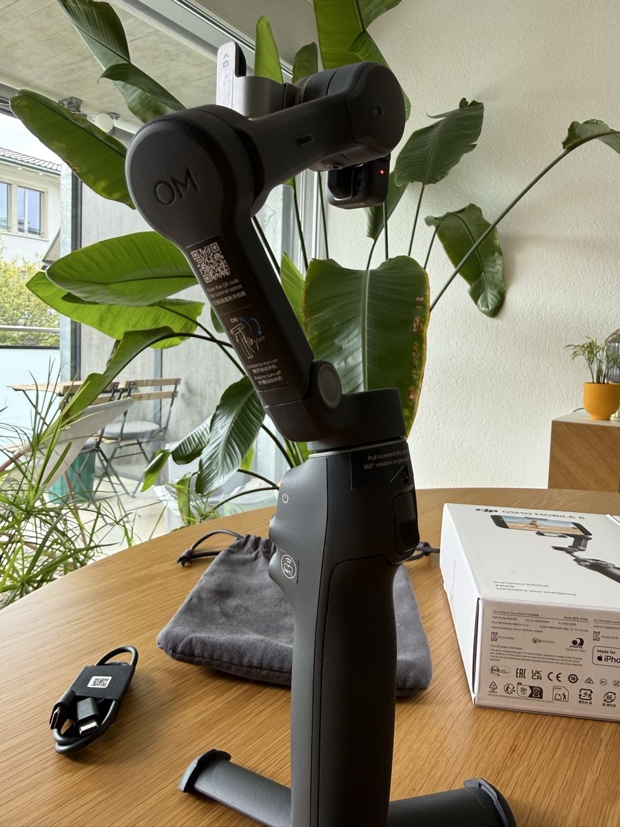 DJI Sonstige Dekorationen & Accessoires: DJI Osmo Mobile 8 Advanced Tracking – Neu und originalverpackt aus Biel/Bienne von Seelandais_ 2
