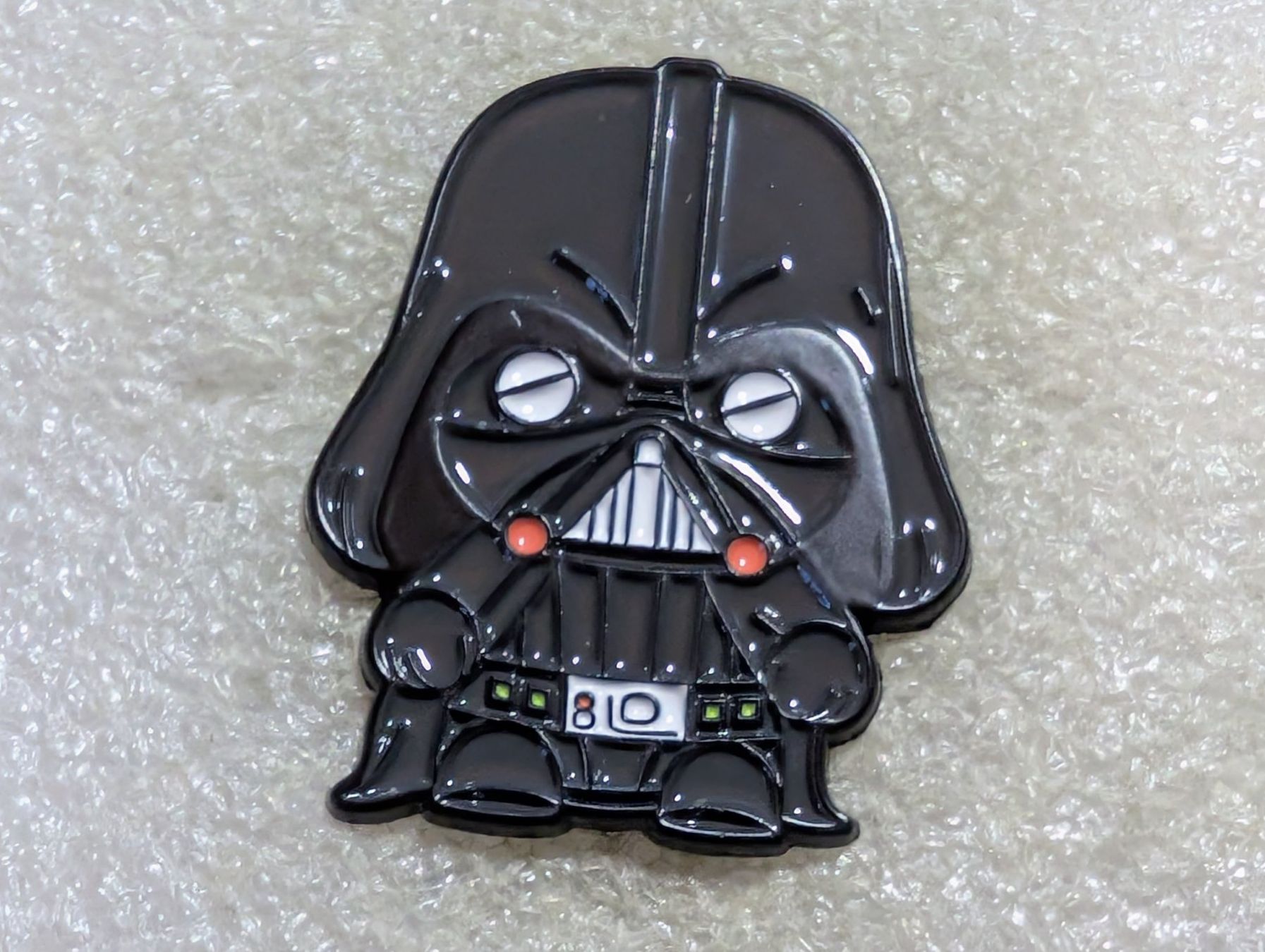 Plaketten & Abzeichen: Ansteckpin 182: Star Wars – Gebraucht aus Oppligen von Pin-Fall-Shop