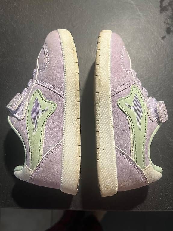 Scarpe per ragazzi: Schuhe KangaRoos – Usato da Riehen venduto da Muesimues 1