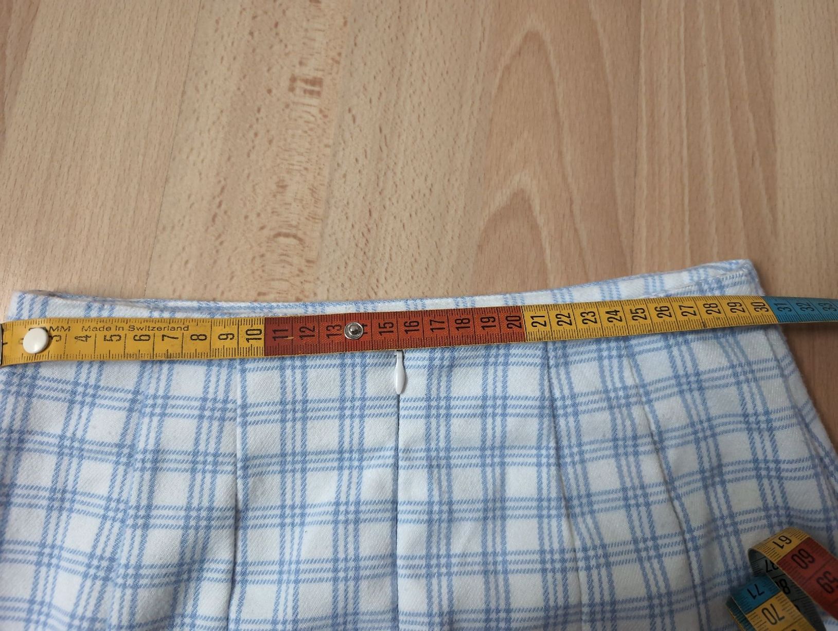 Brandy Melville Röcke: Sommerlicher Minirock Brandy Melville – Gebraucht aus Unterägeri von Fiobi 5