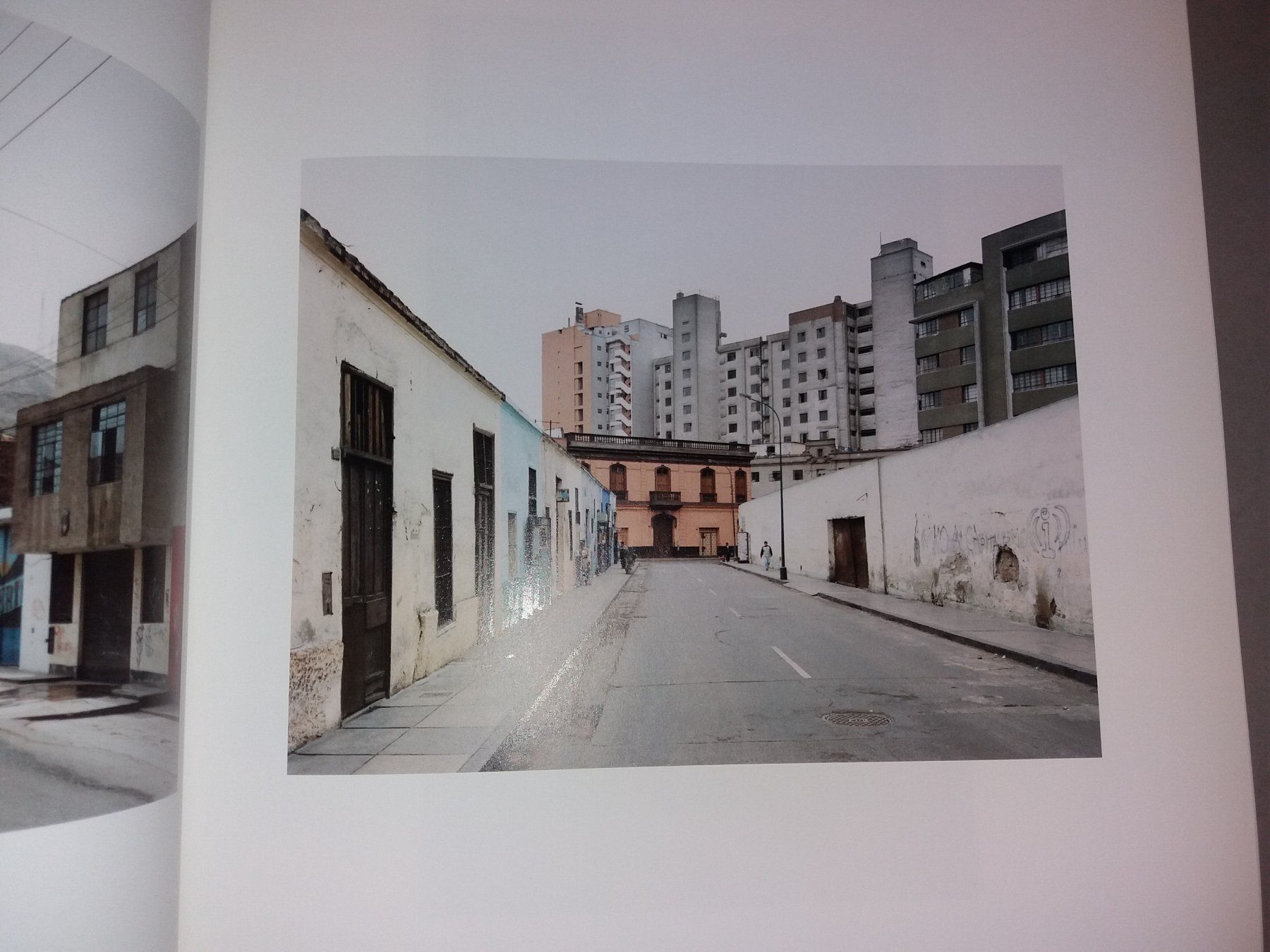 Libri: FOTOKLASSIKER Thomas Struth Zürich – Usato da Welschenrohr venduto da Regool 4