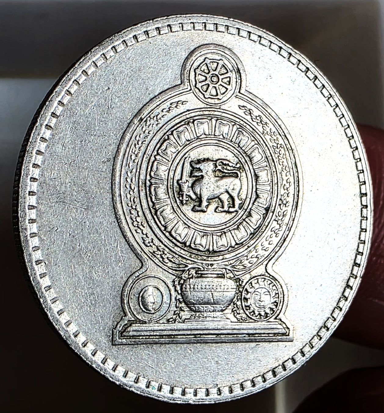 Tutti le monete: SRI LANKA 2 RUPEES 1984 – Usato da Winterthur venduto da Creso70