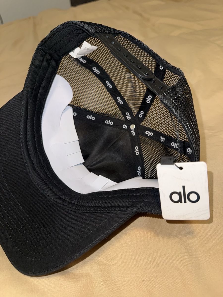 Sonstige Kleidung & Accessoires: Alo cap neu – Neu und originalverpackt aus Wetzikon ZH von shey7 1