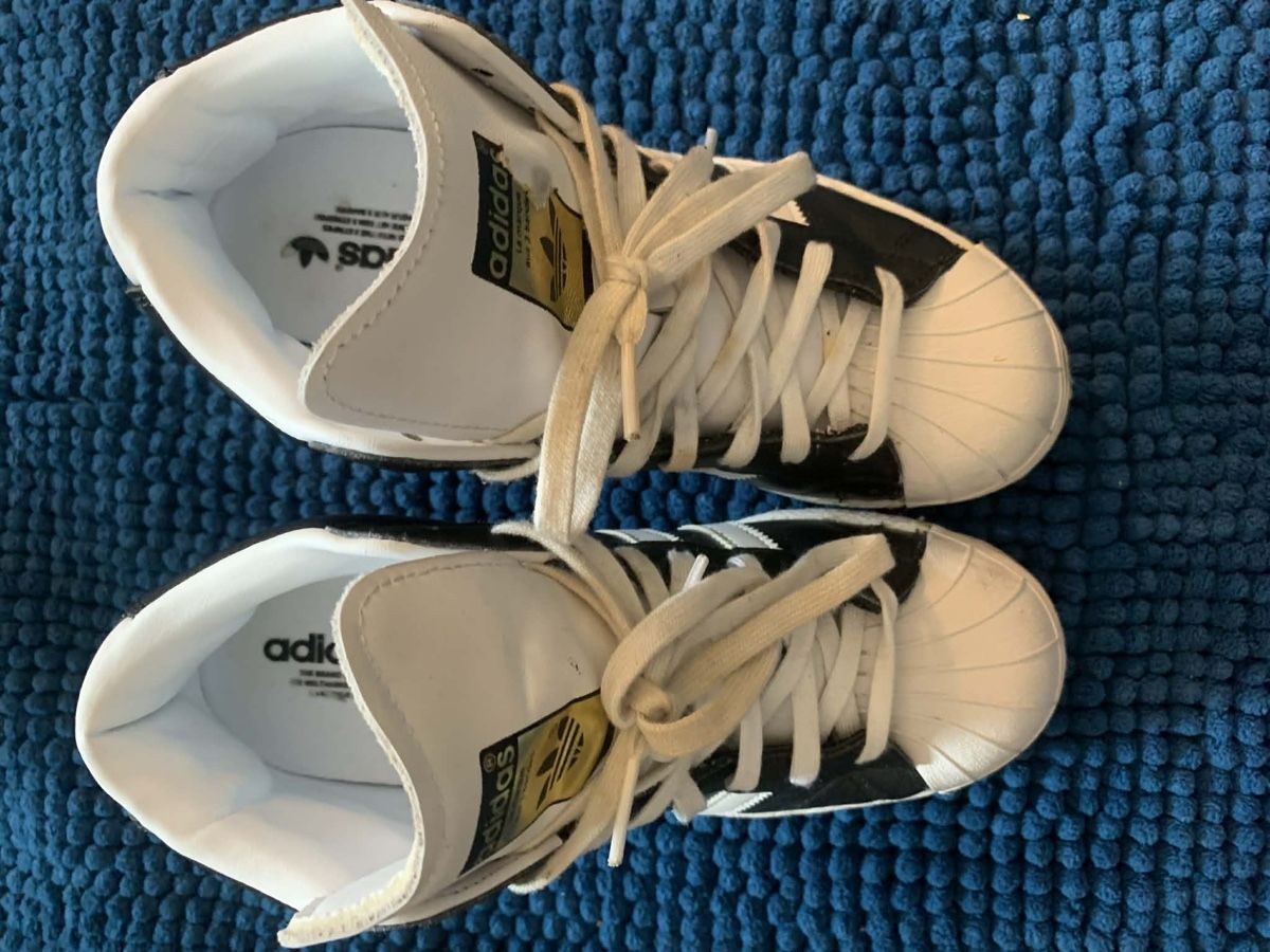 Adidas Chaussures hommes: ADIDAS Schuhe gr 36 – D'occasion à Uster par bek_v2ct 4