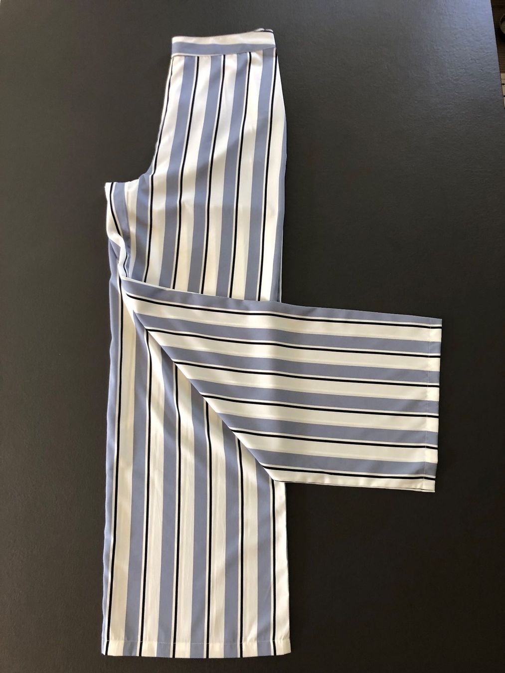 Pantaloni: lässige Sommerhose – Usato da Lustmühle venduto da isa_g6kl 2