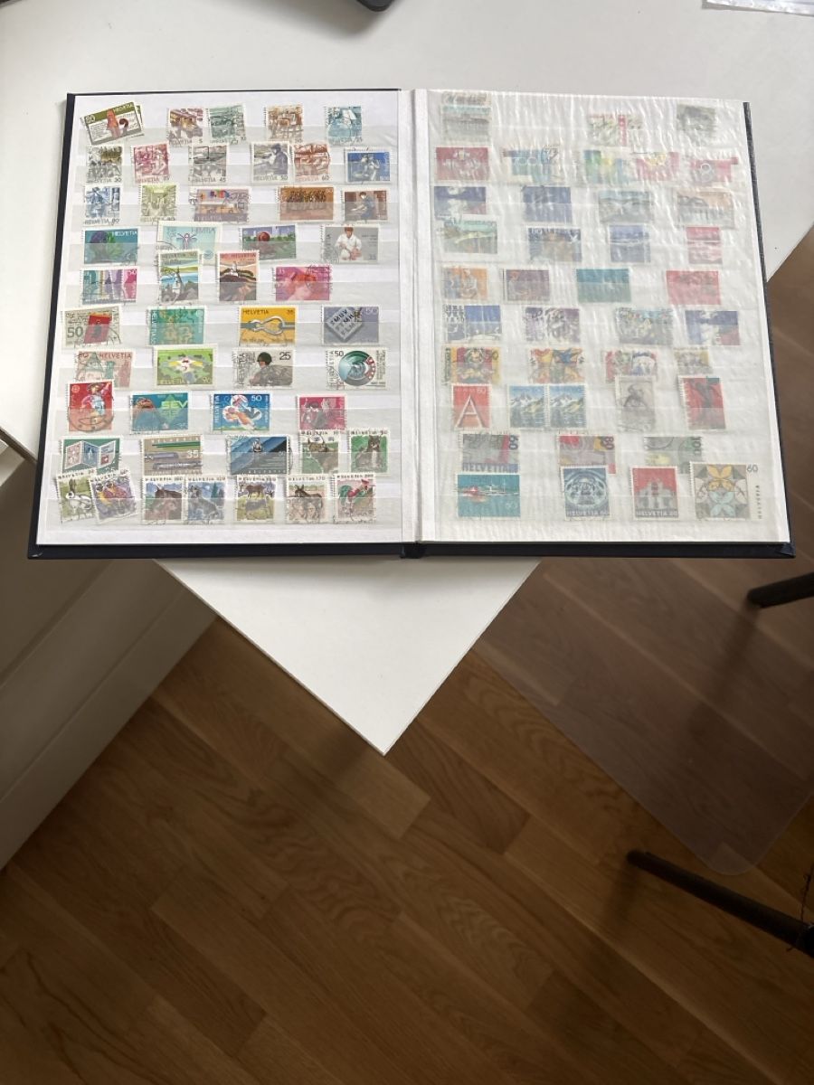 Tutti i francobolli: Philatelie Album Die Post La Poste La Posta blau – Usato da Sissach venduto da Loredana89 4