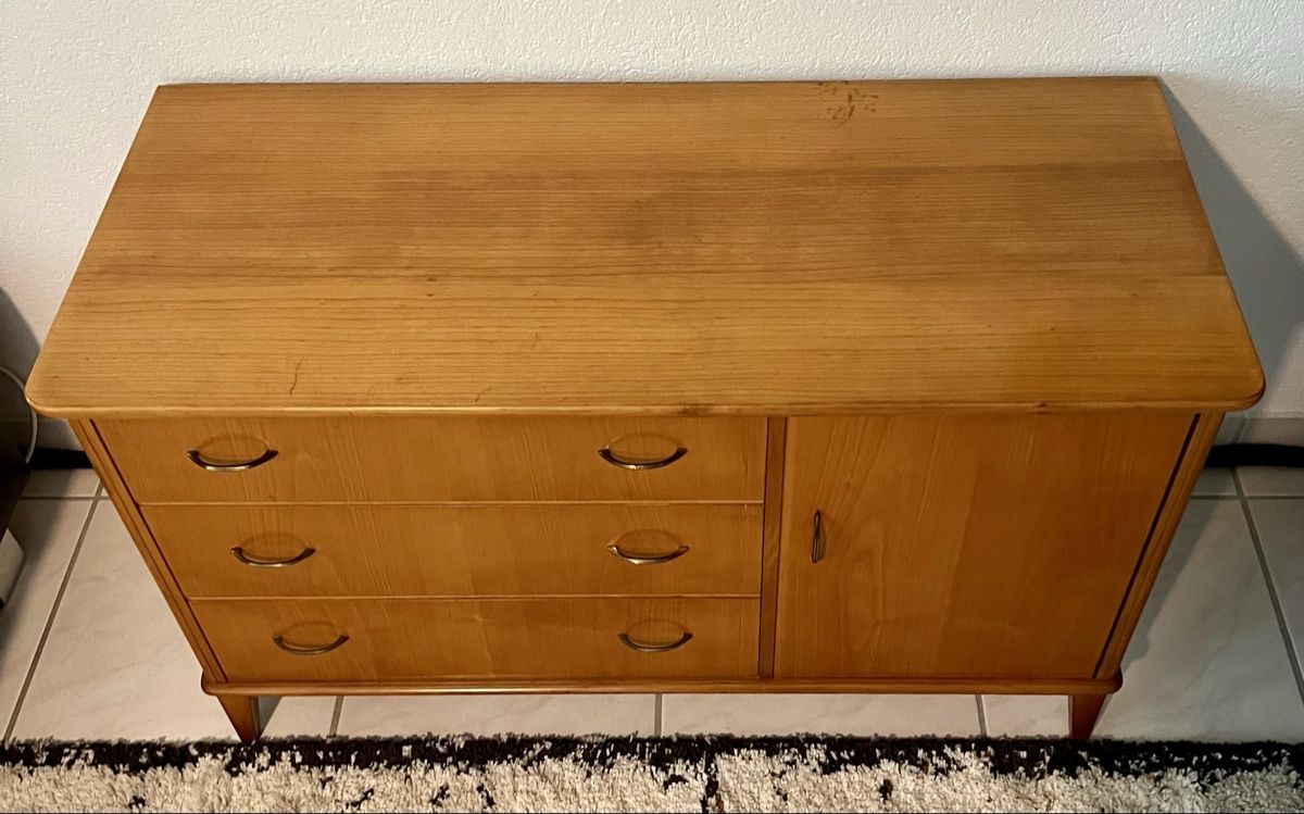Cassettiere: Vintage Designklassiker Kommode 50/60er – Usato da Hunzenschwil venduto da Madachica 2