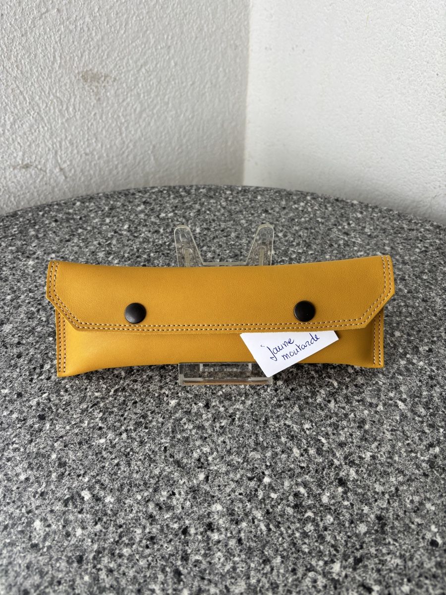 Astucci : trousse à stylos - fabrication artisanale – Nuovo e nell'imballaggio originale da Fribourg venduto da 8mv2