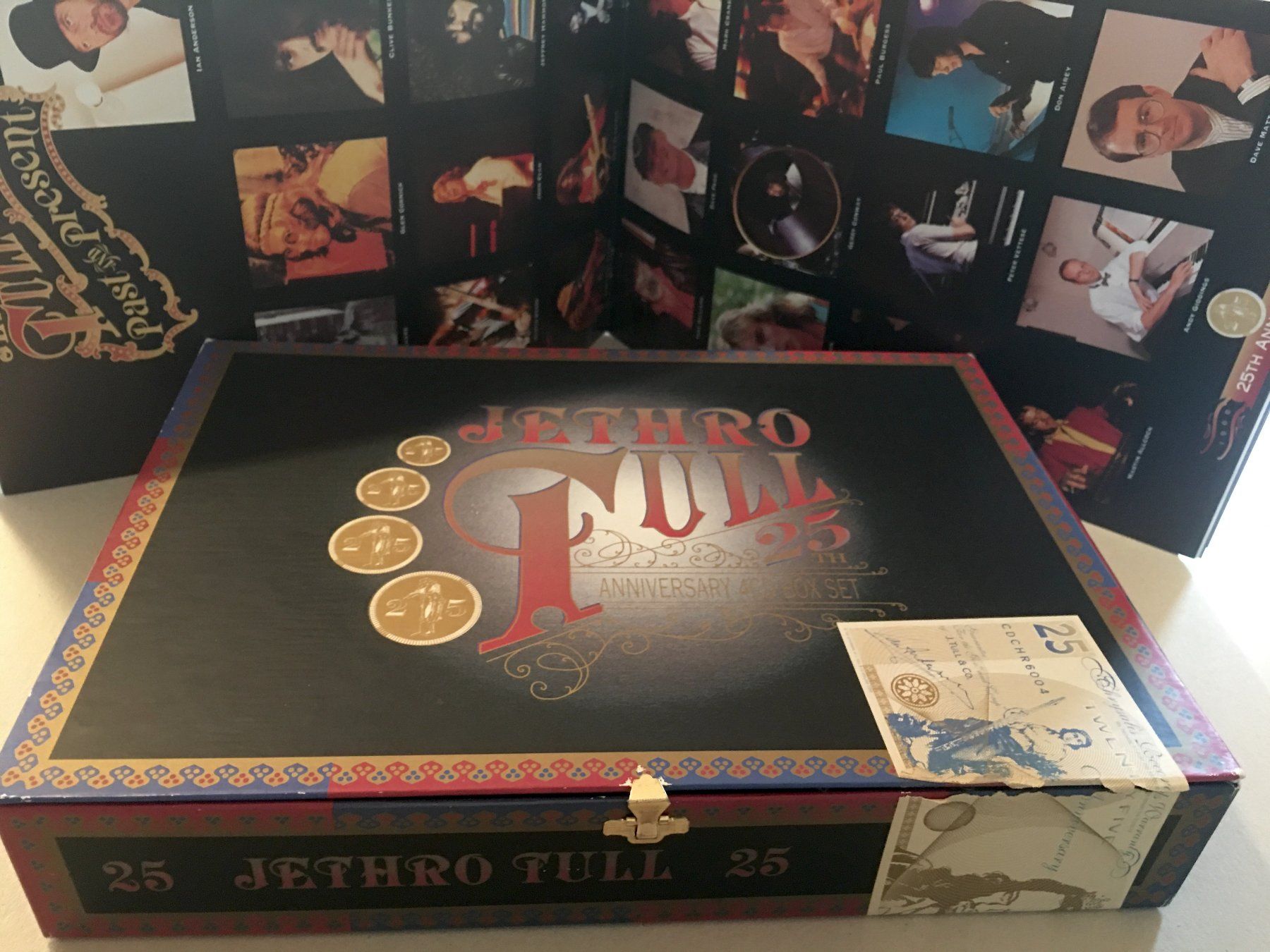 CD: 4CD-BOX Jethro Tull 25th Anniversary 4CD Box – Usato da Nennigkofen venduto da Sommersonnen 6