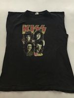 Kiss band shirt