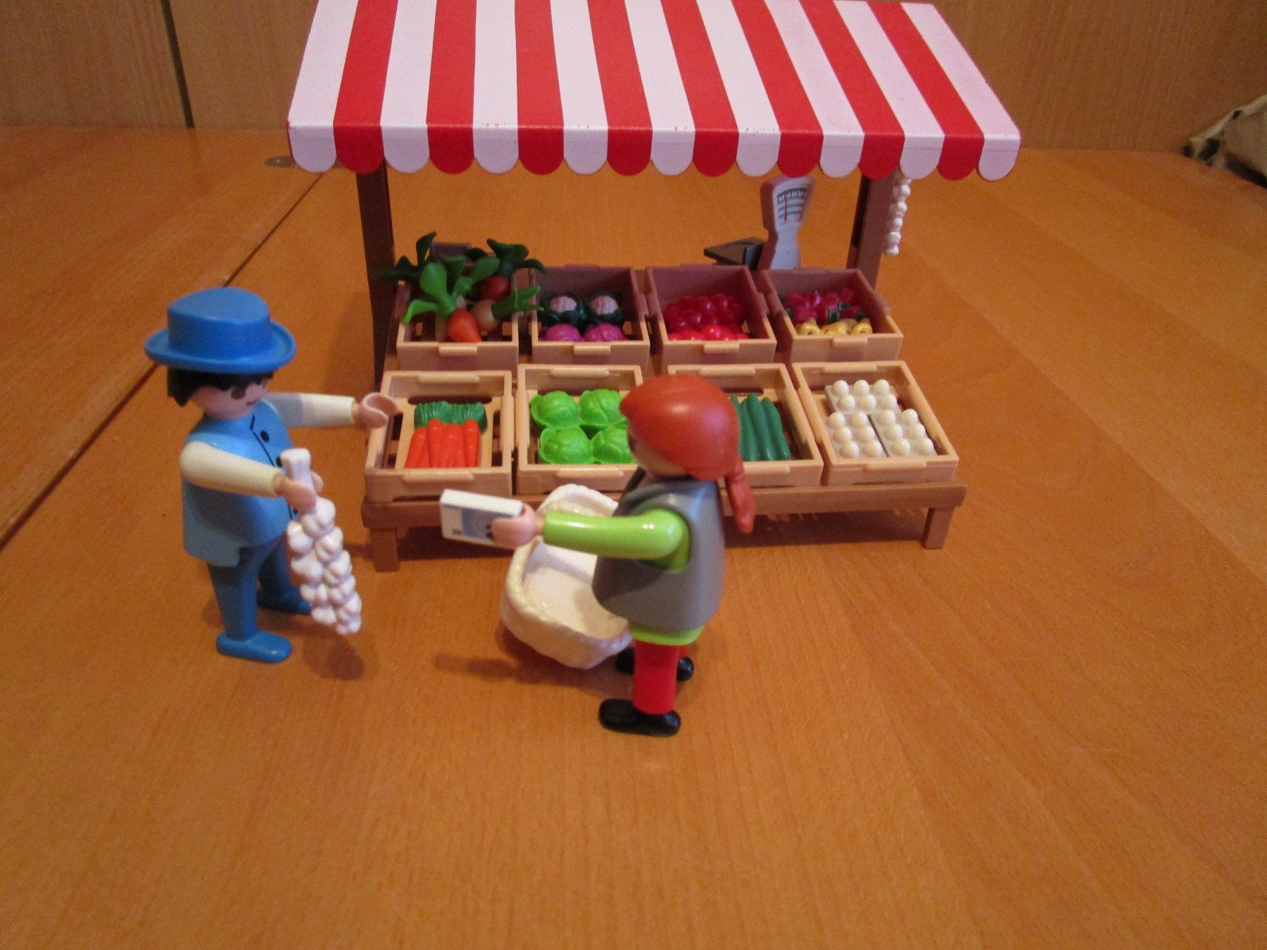 Playmobil Giocattoli: Playmobil  -  Marktstand – Usato da Wetzikon ZH venduto da Storchadebar
