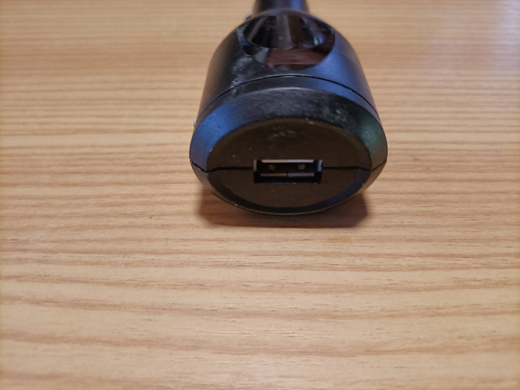 Laufwerke & Adapter: USB Auto Ladegerät Adapter für Zigarettenanzünder – Gebraucht aus Schöftland von Snacketti7 2