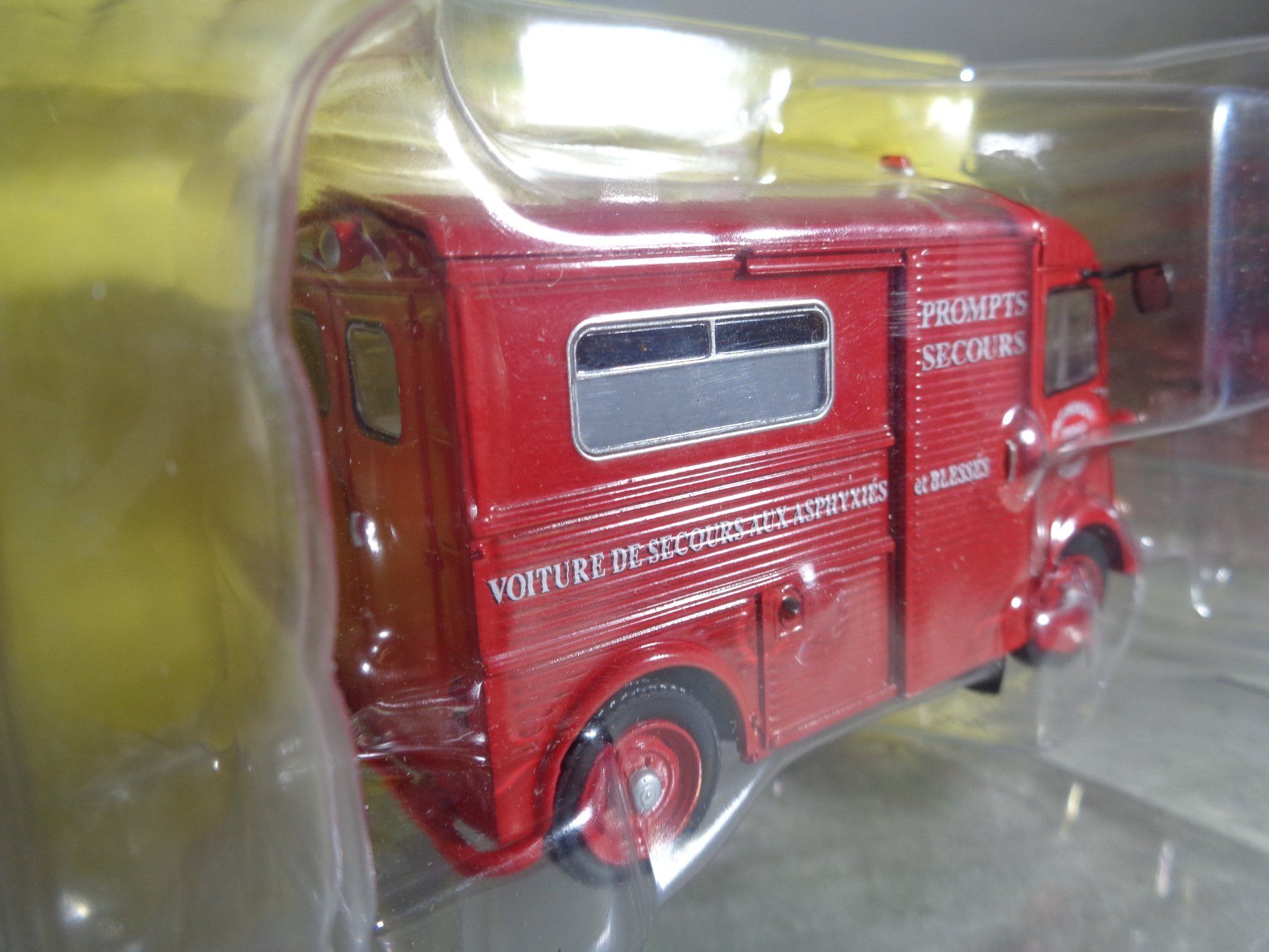 Citroën Modellini d'auto: Hachette 1:43 Pompier Citroën Type HZ – Nuovo e nell'imballaggio originale da Reconvilier venduto da rallycar 3