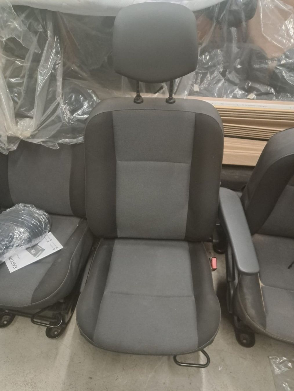 Tutti i ricambio: Renault Master Sitz – Usato da Lachen SZ venduto da Dorfgarage950
