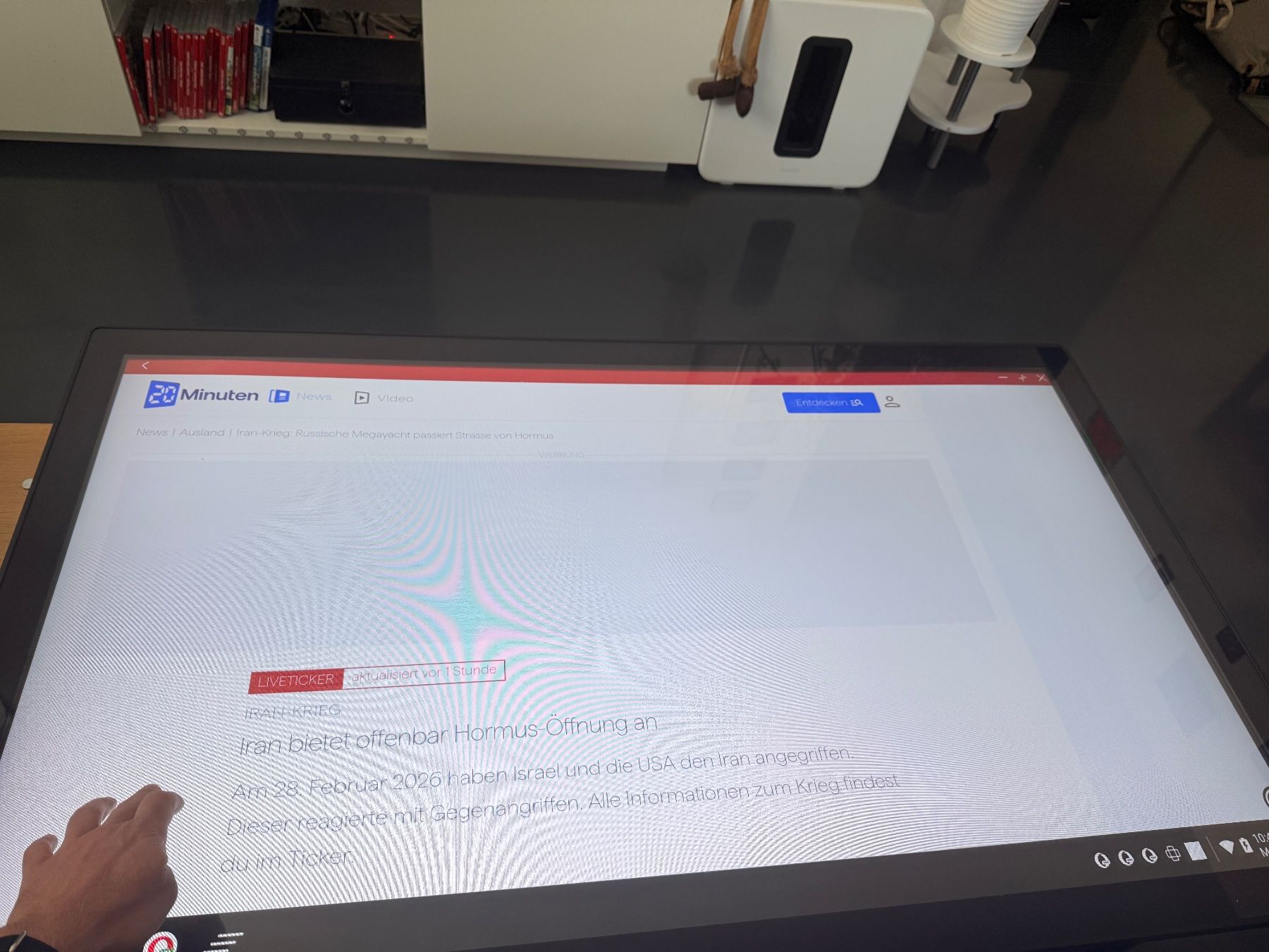 Tablet PC: 55” Smart Coffee Table / Touch-Display PrimeOS Google – Usato da Schlieren venduto da alapenna 2